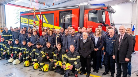 OBČINA PIVKA PREDAJA VOZILA GVC-1 PGD KOŠANA 6.5.2025 - Valter Leban-2206